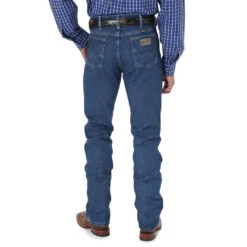 Wrangler Men's George Strait Slim Fit Jeans