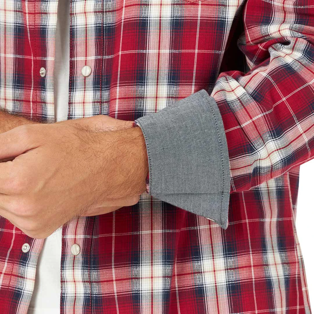 Wrangler Men's Retro Premium Plaid Snap Shirt - Image 5