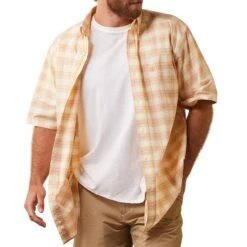 Ariat Men's Pro Series Koa Classic Fit Short Sleeve Button-Down Shirt